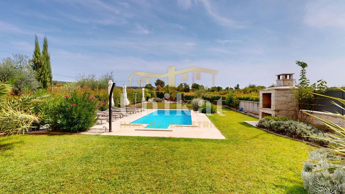 Splendida doppia con piscina